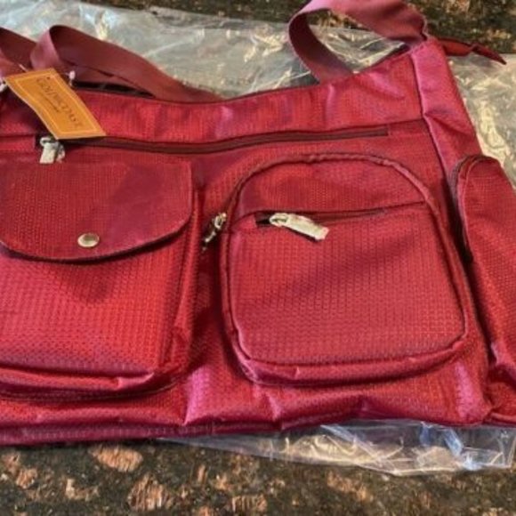 NWT *Gold Coast BURGUNDY Diaper or Beach Bag *plus real JADE NECKLACE & earrings - Picture 1 of 11